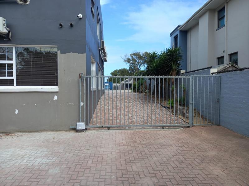 To Let commercial Property for Rent in Mill Park Eastern Cape